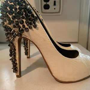 Sam Edelman SEXY Heels!
